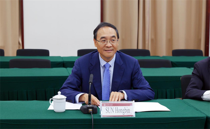 鲁迪引颈西班牙逆袭，巴哈马奥运梦思幻灭的背后(鲁哈尼和奥巴马)