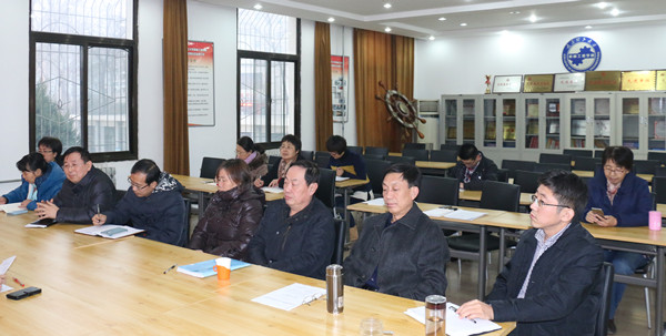 600×303