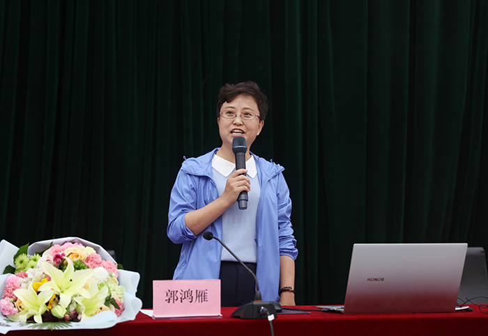 曾参加抗击非典一线报道的郭鸿雁是在出发前4个小时接到随山西第二批